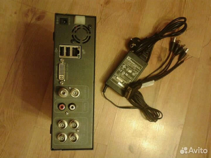 Видеорегистратор fuho 12v /220v