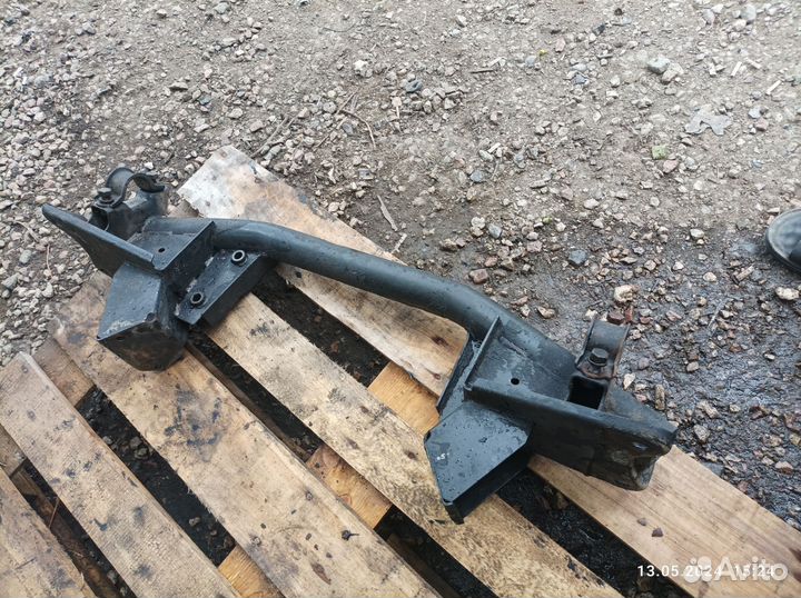 Балка передний Hyundai Starex h1