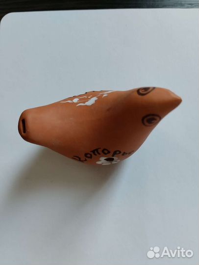 Глиняная свистулька птички из крепости в Копорье