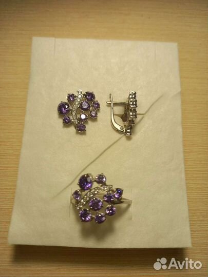 Серебряный комплект украшений