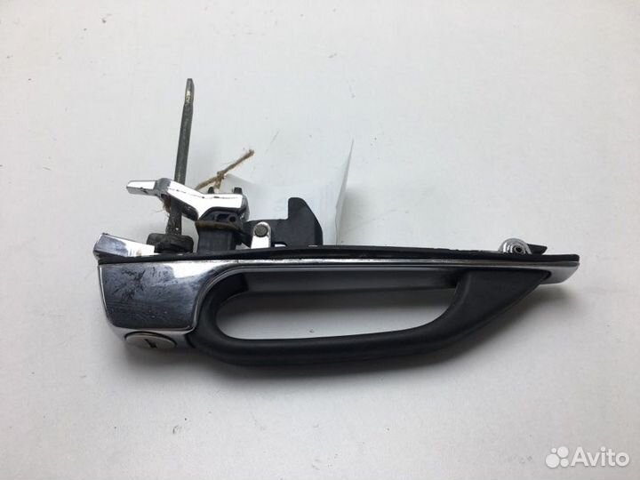 Ручка двери передняя левая Mercedes-Benz E-Class