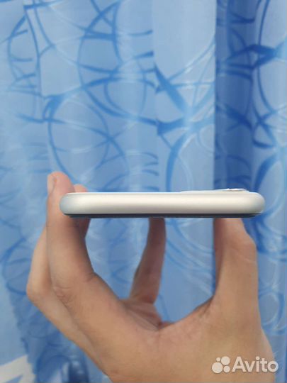 iPhone 11 (на разбор)