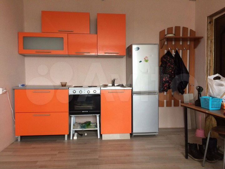 Комната 18 м² в 8-к., 4/5 эт.