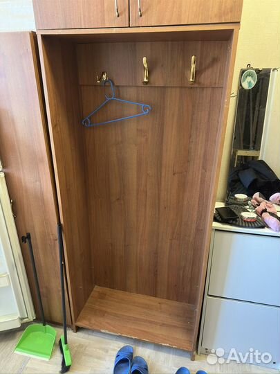 Шкаф в прихожую