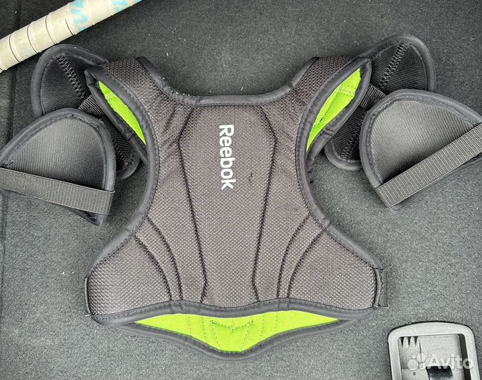 Нагрудник хоккейный детский