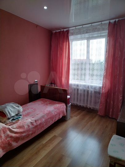 Комната 12 м² в 4-к., 6/9 эт.