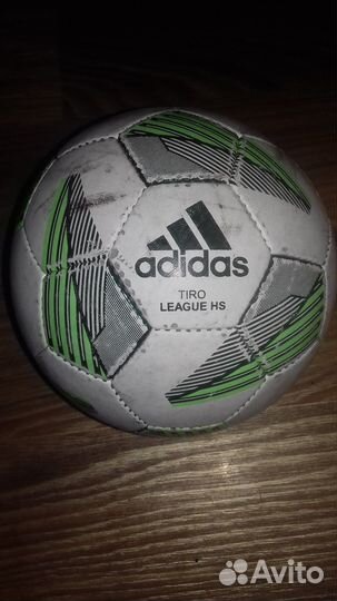 Футбольный мяч adidas league hsbc