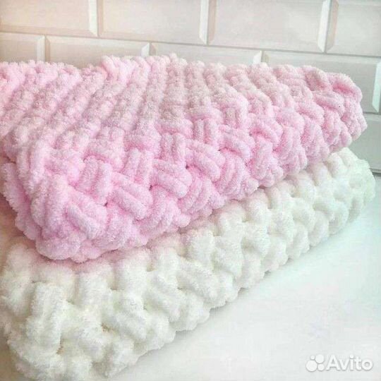 Плед детский вязаный ручная работа