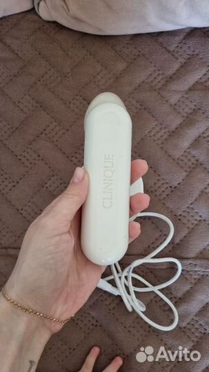 Clinique щетка
