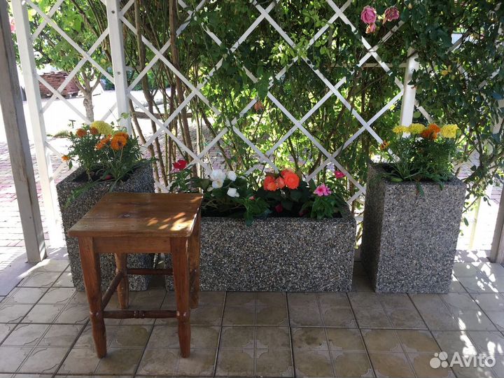 Вазоны для цветов