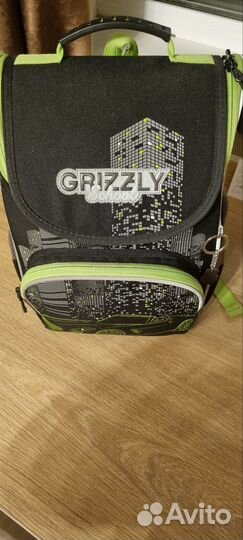 Рюкзак школьный для мальчика grizzly