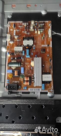 Телевизор samsung UE39F5000AK на зарчасти