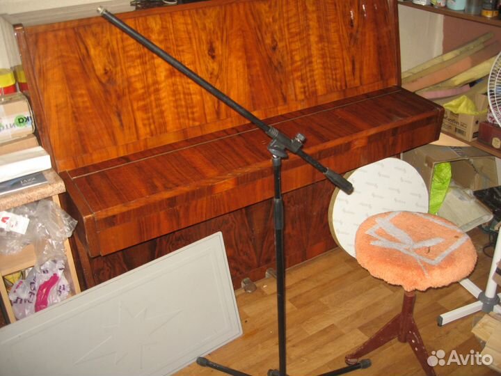 Стойка микрофонная б у