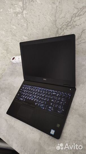 Dell latitude 15.6 ips fullhd i5 8/256