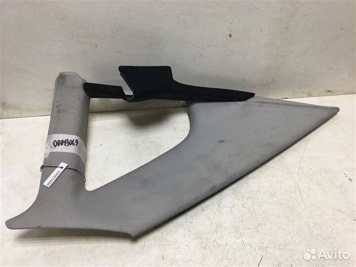 Обшивка стойки задняя левая верхняя Volkswagen