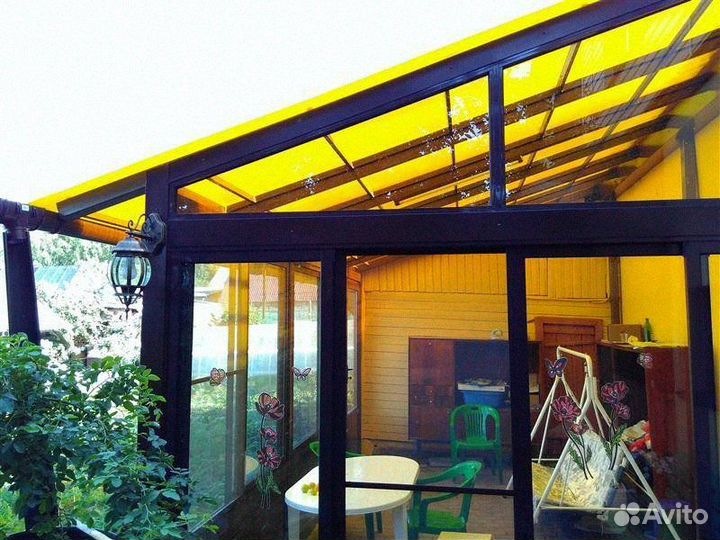 Навес из поликарбоната