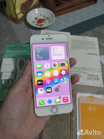 iPhone 7, 32 ГБ
