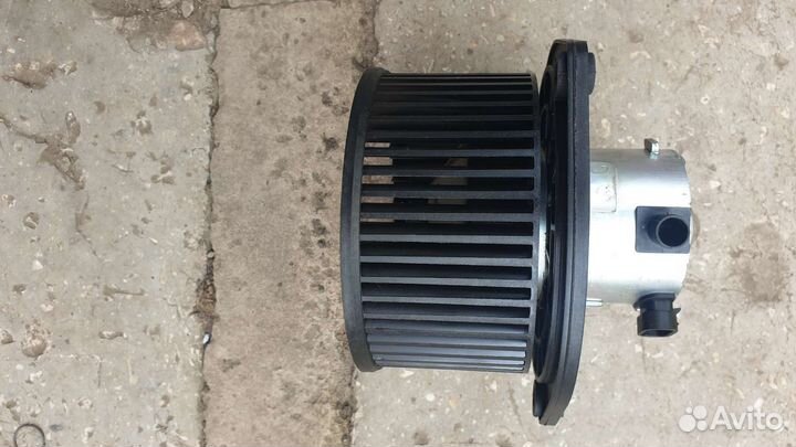 Моторчик печки калина новый