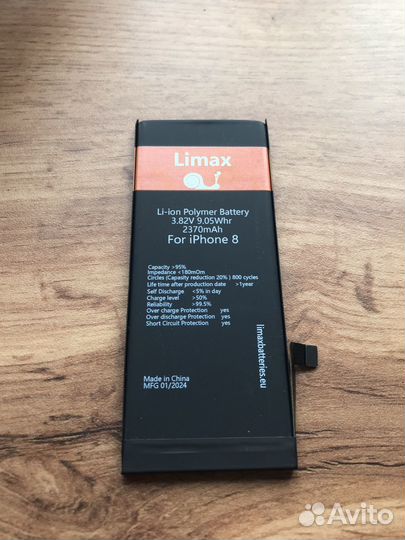 Аккумулятор на iPhone 8