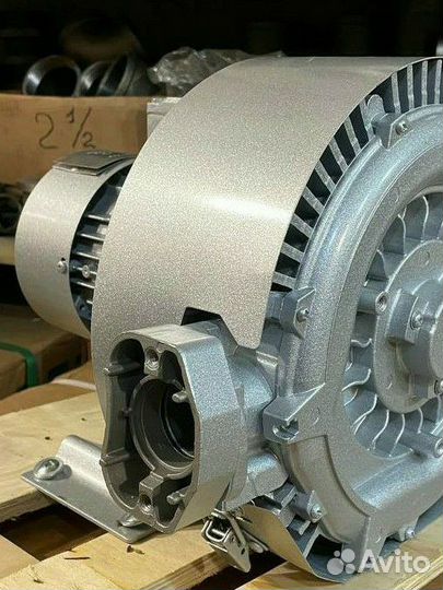 Вихревая воздуходувка