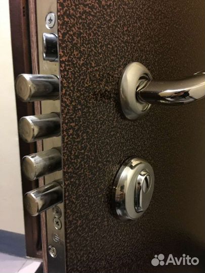 Вскрытие и установка замков круглосуточно