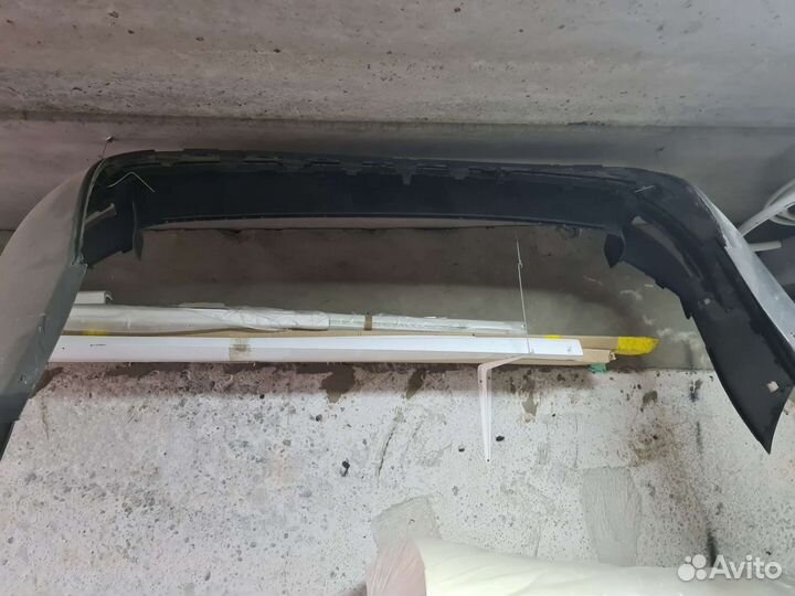 Задний бампер на Вольво XC90