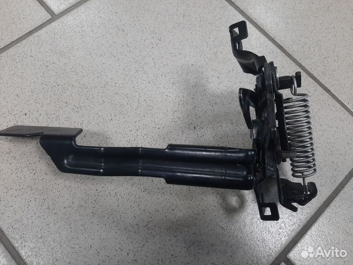 Замок капота Toyota Rav 4 40 (2012-2019)