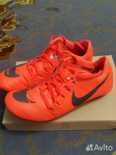 Шиповки для бега женские