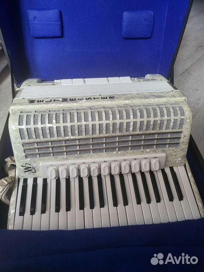 Аккордеон weltmeister topas IV 7/8