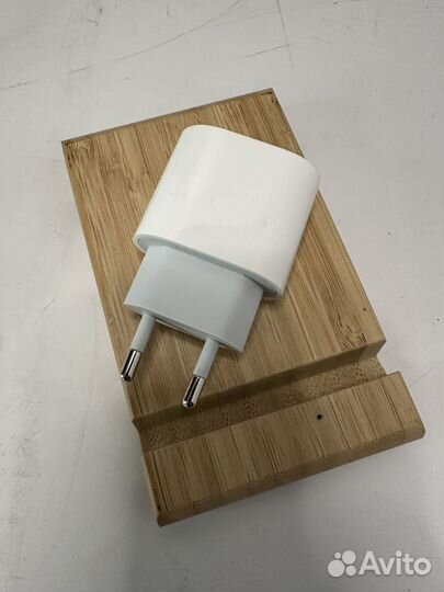 Apple 20w usb c Power adapter
