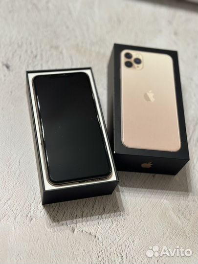 iPhone 11 Pro Max, 64 ГБ