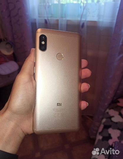 Xiaomi Redmi Note 5, 4/64 ГБ