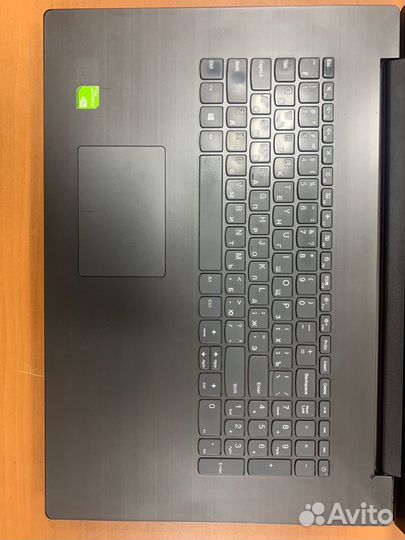 Ноутбук /i5 7200/8GB/GT940MX/1000GB/17.3 IPS FHD