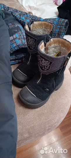 Костюм на мальчика размер 22