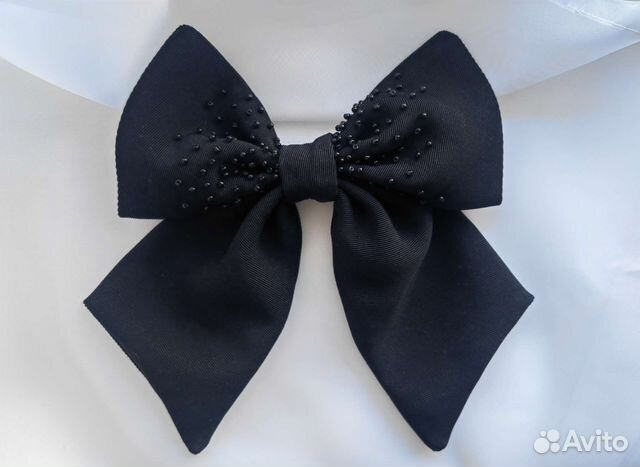 Большой бант-заколка для волос