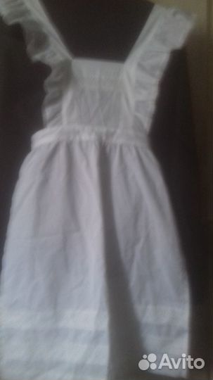 Белый школьный фартук новый