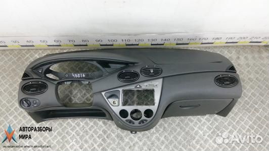 Панель передняя салона (торпедо) Ford Focus рест