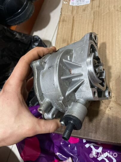 Вакумный насос cummins isf 2.8