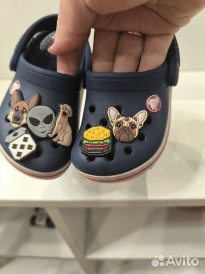 Сандали crocs c6