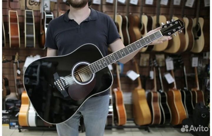 Акустическая гитара