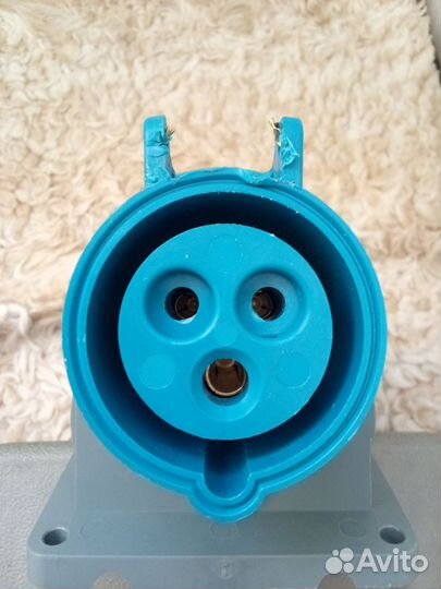 Розетка силовая