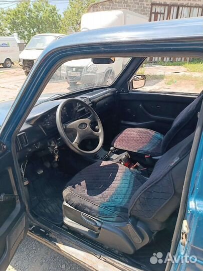 LADA 4x4 (Нива) 1.7 МТ, 2006, 99 482 км