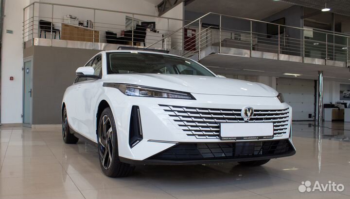 Changan Lamore 1.5 AMT, 2024