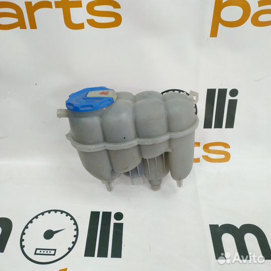 Бачок расширительный Audi A5 8W 2018