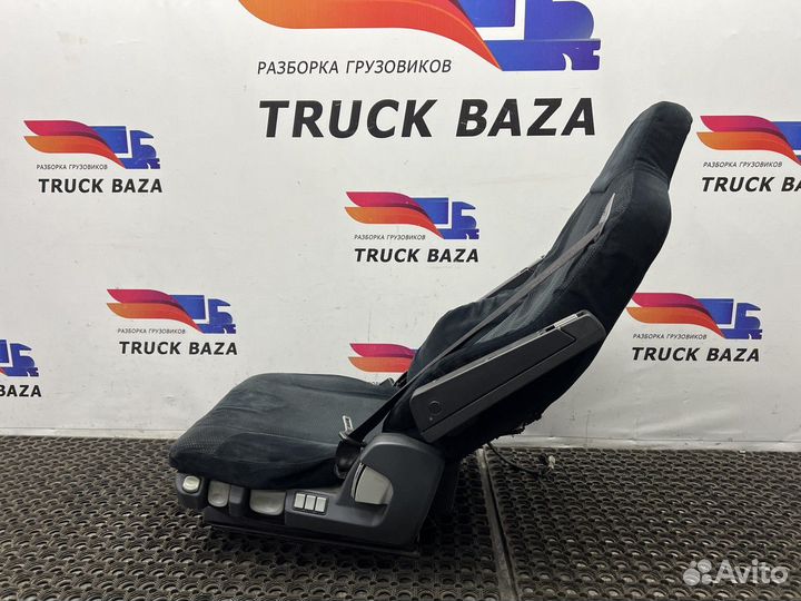 81623076447 Сиденье водительское пневматическое