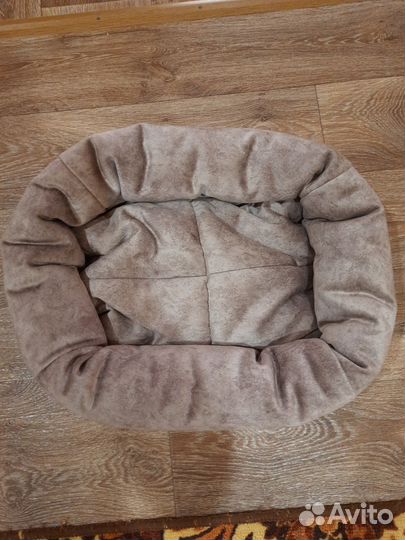 Лежанка для маленьких собак