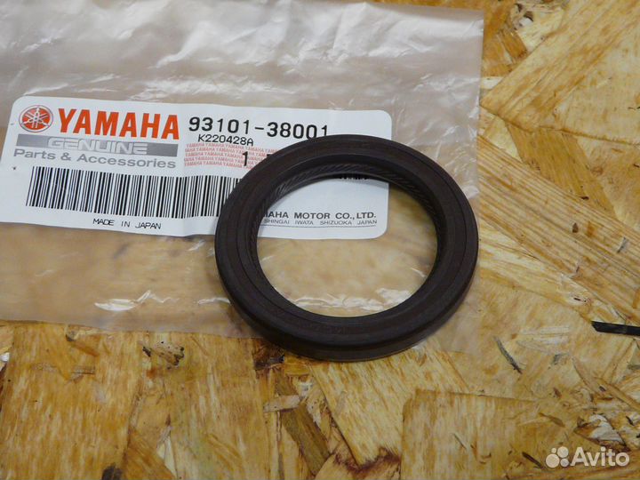 Сальник редуктора Yamaha 93101-38001-00