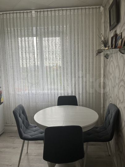 2-к. квартира, 52 м², 5/5 эт.