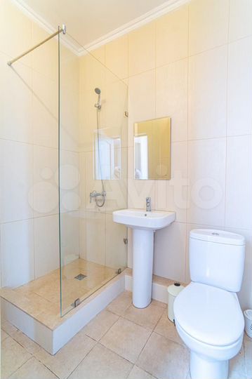 Комната 18 м², 2/3 эт.