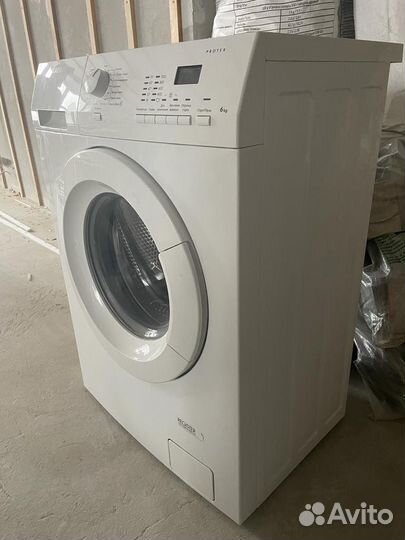 Стиральная машина AEG